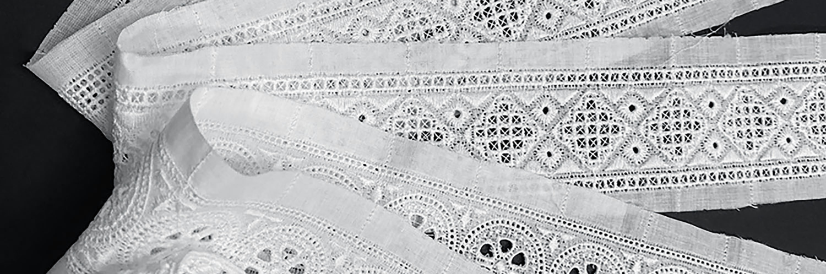 vintage leavers lace trim, original cotton